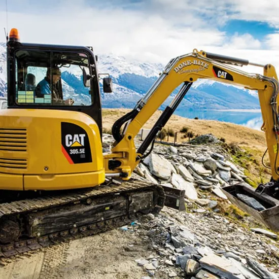 Used Cat 305 305.5e 5.5 Ton Small Excavators for Sale 